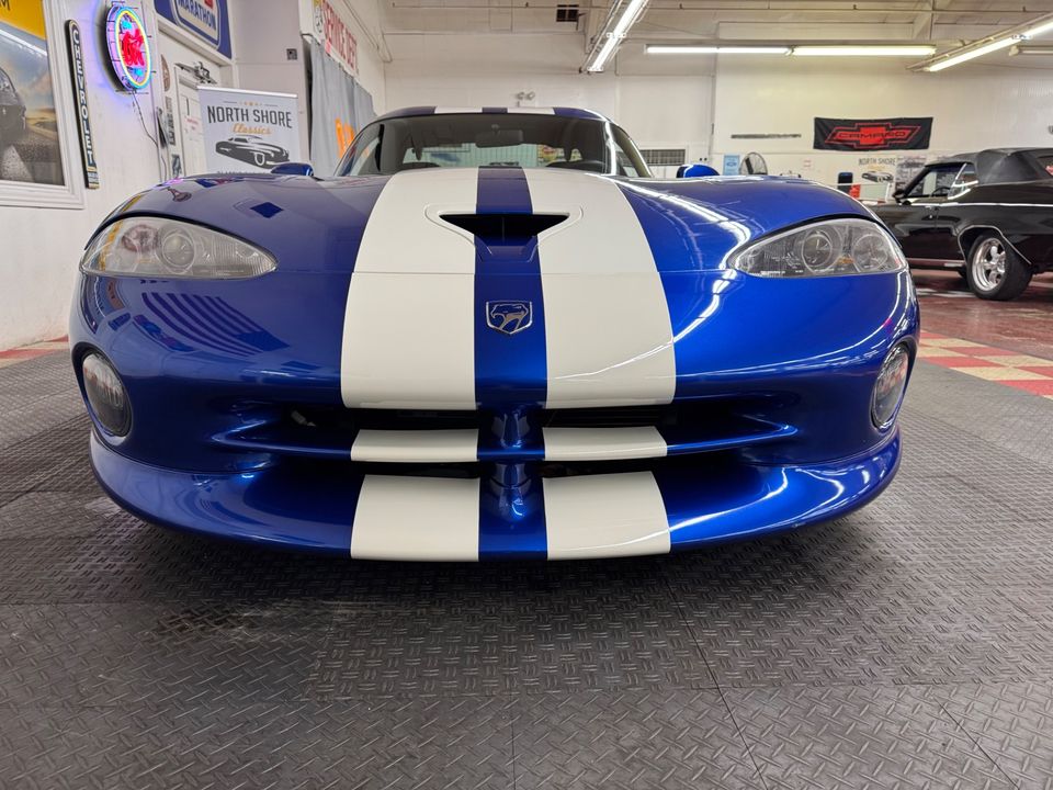 1997 Dodge Viper