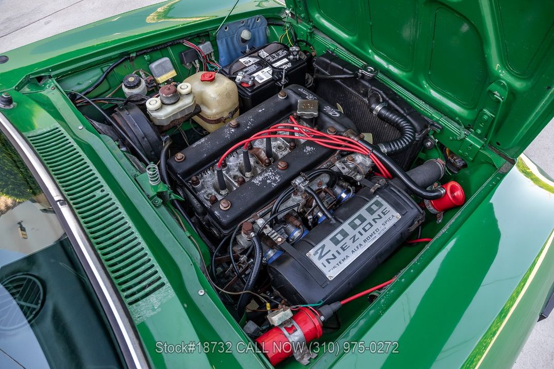 1974 Alfa Romeo GTV 2000