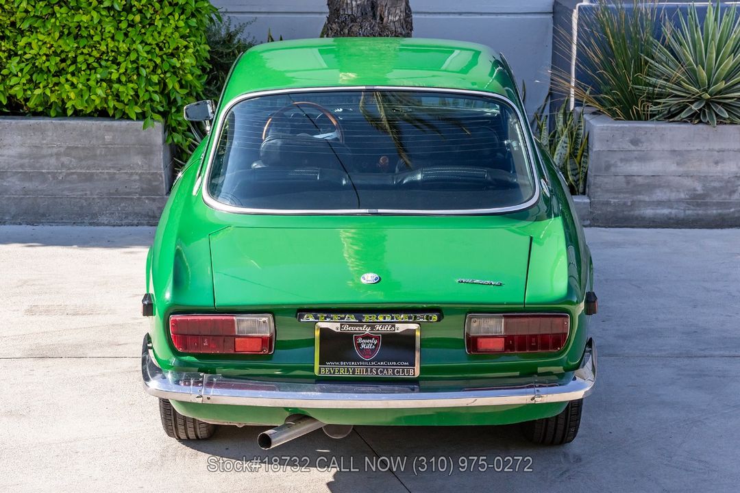 1974 Alfa Romeo GTV 2000