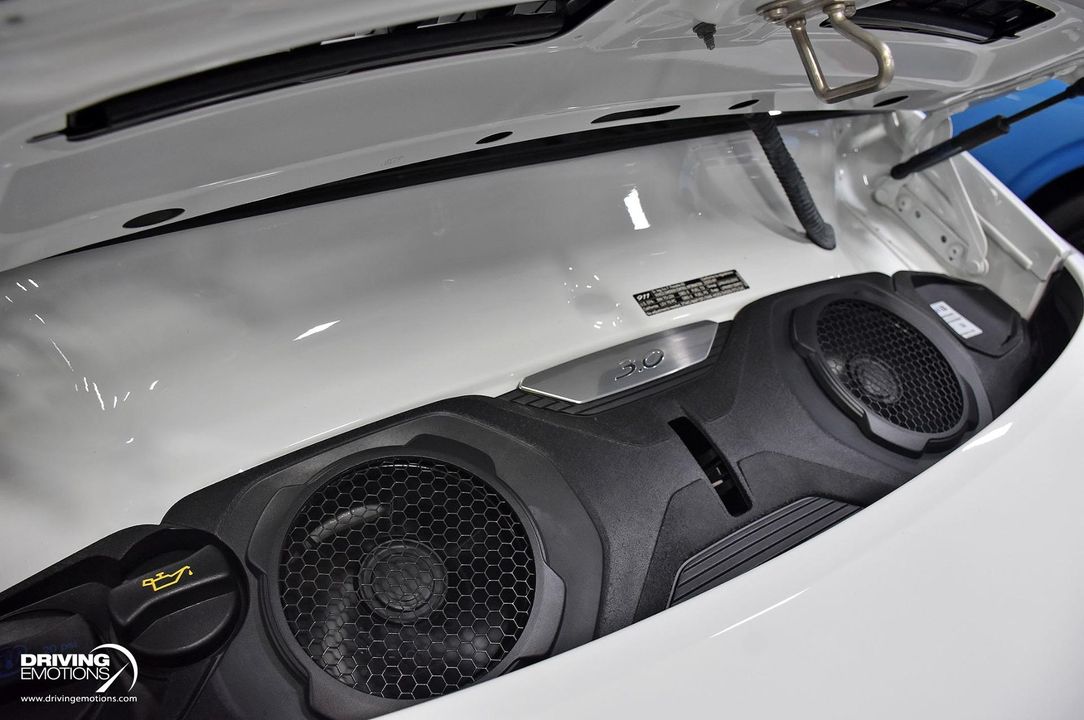 2020 Porsche 911 Carrera 4