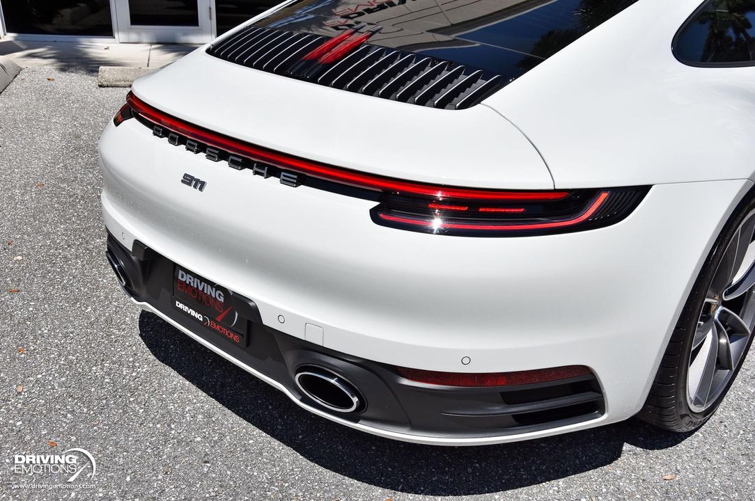 2020 Porsche 911 Carrera 4