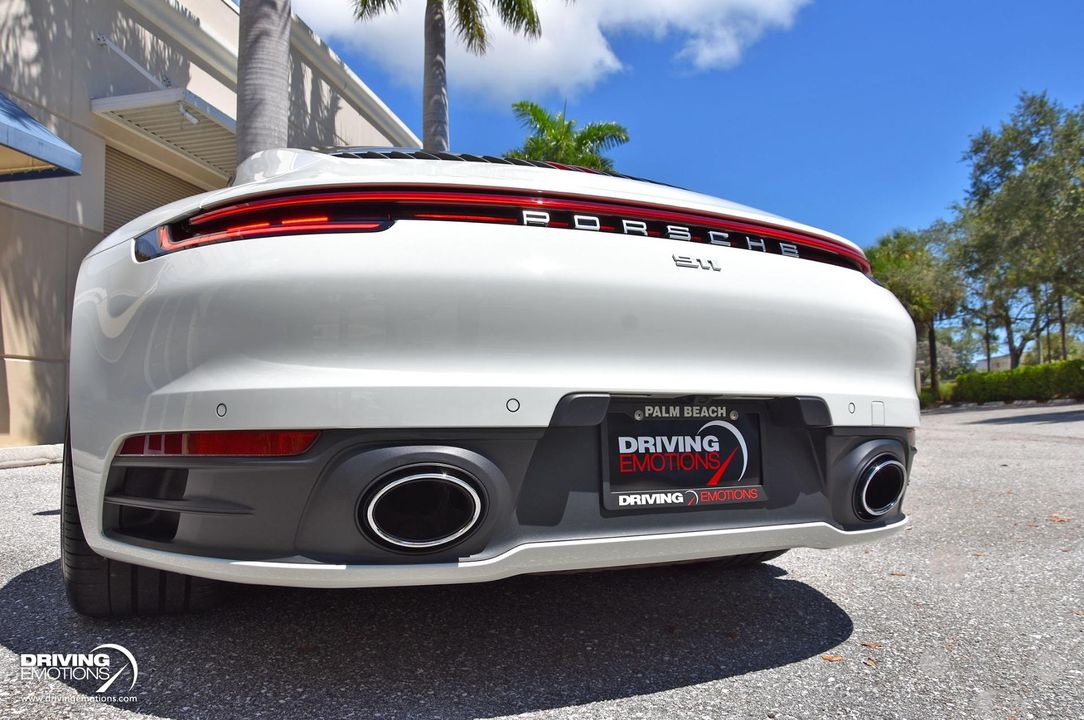 2020 Porsche 911 Carrera 4
