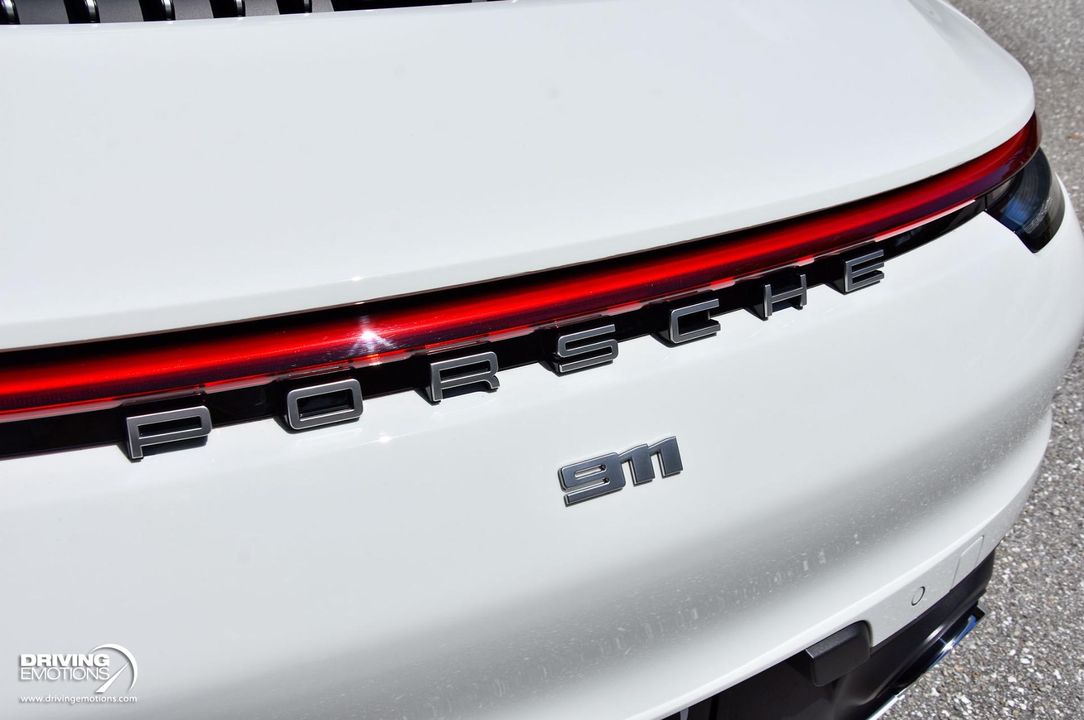 2020 Porsche 911 Carrera 4