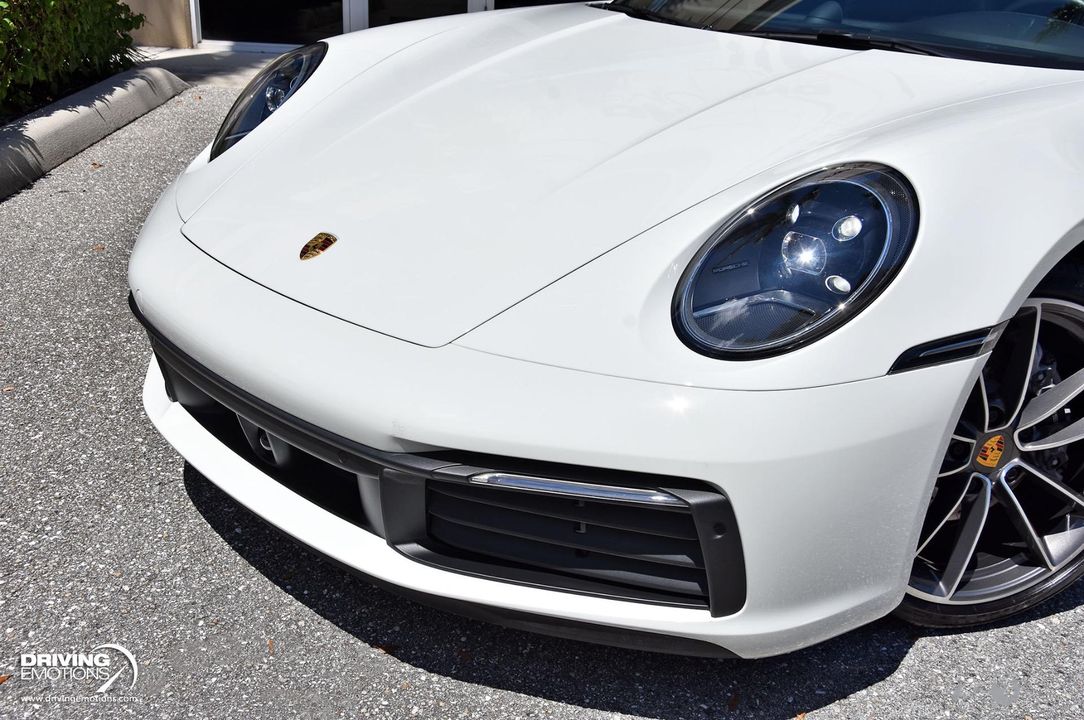 2020 Porsche 911 Carrera 4