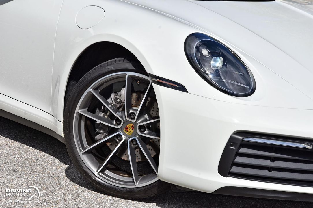 2020 Porsche 911 Carrera 4