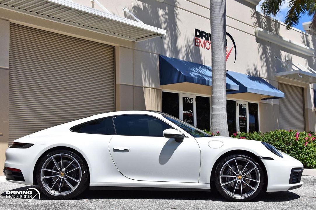 2020 Porsche 911 Carrera 4
