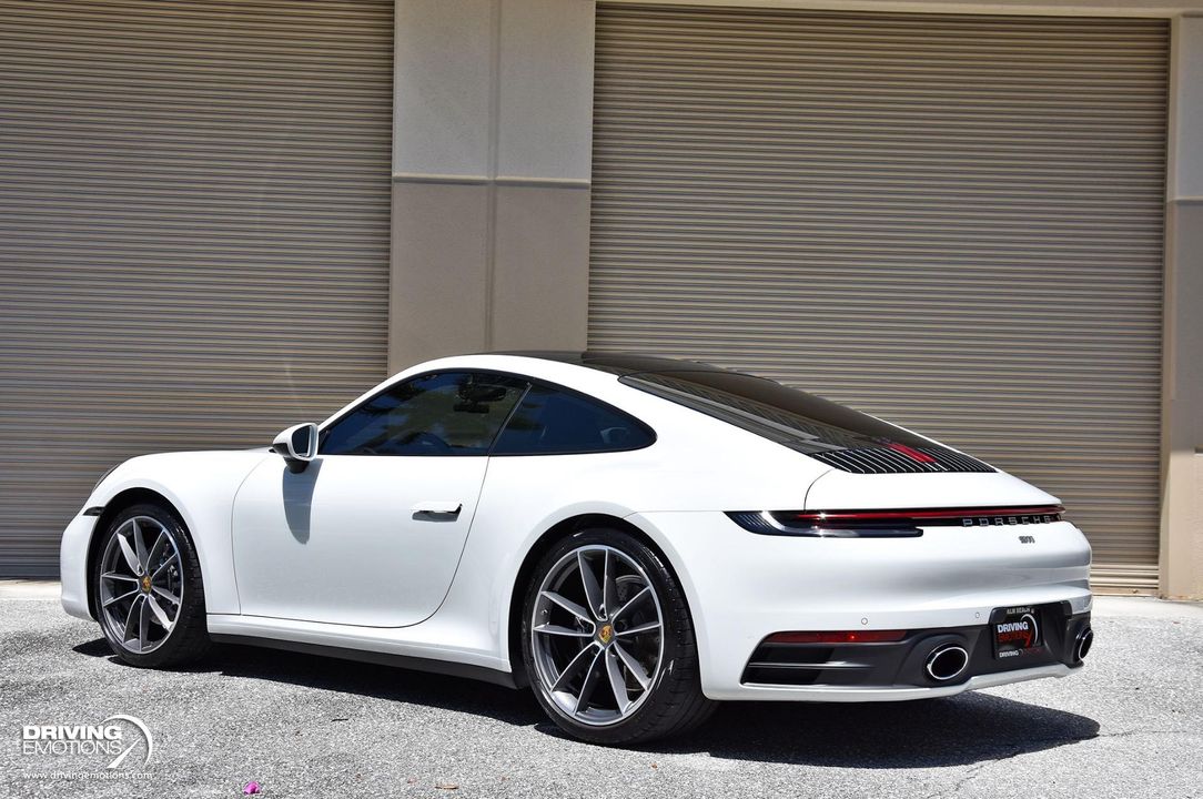 2020 Porsche 911 Carrera 4
