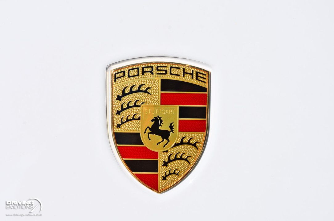 2020 Porsche 911 Carrera 4