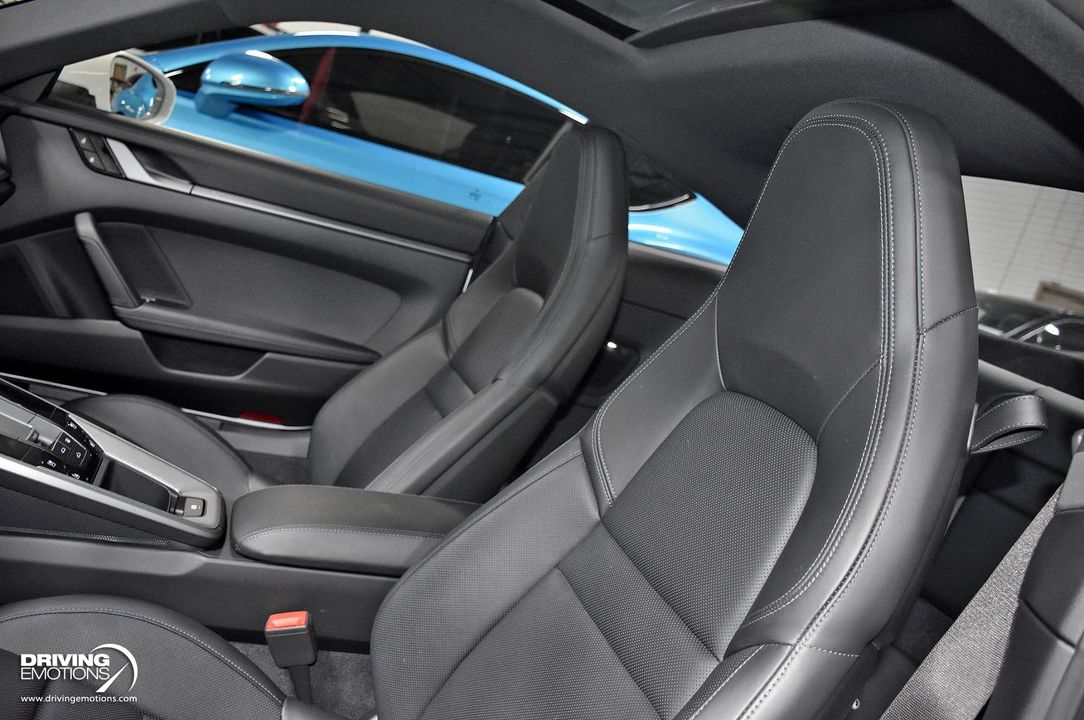 2020 Porsche 911 Carrera 4