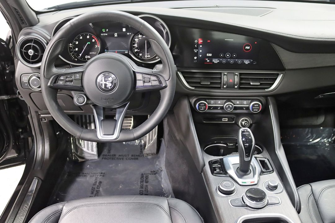 2022 Alfa Romeo Giulia