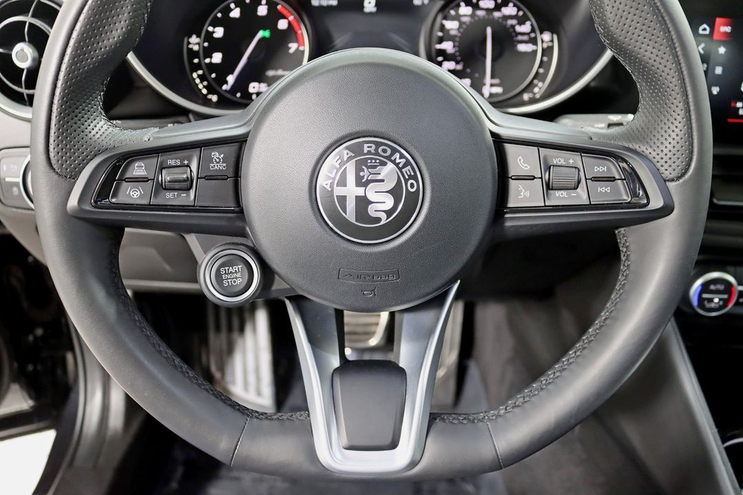 2022 Alfa Romeo Giulia