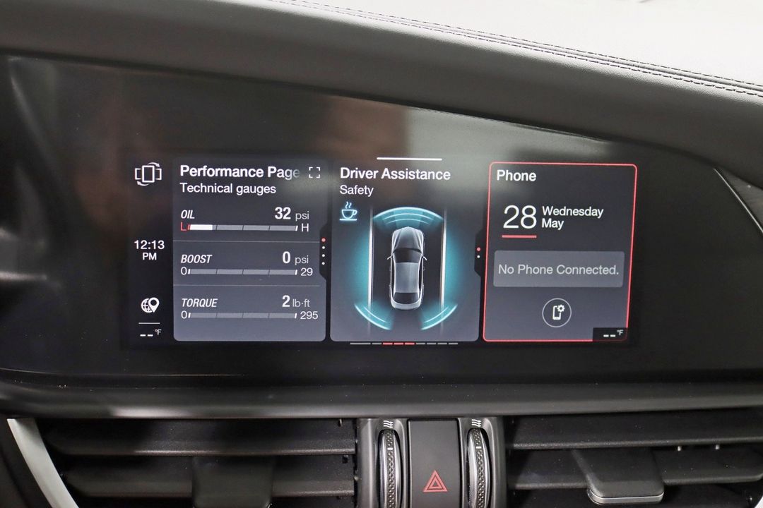 2022 Alfa Romeo Giulia