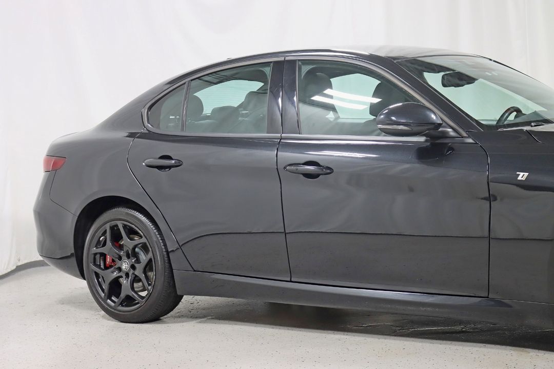 2022 Alfa Romeo Giulia