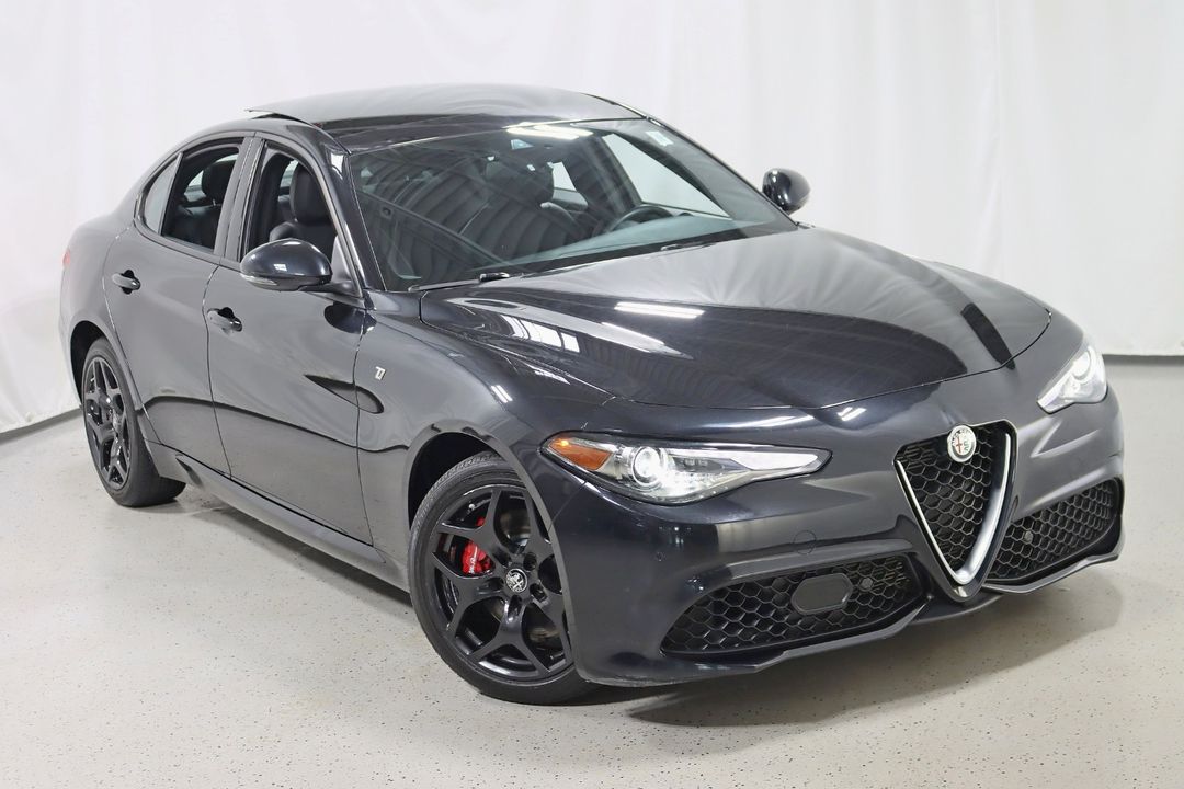 2022 Alfa Romeo Giulia