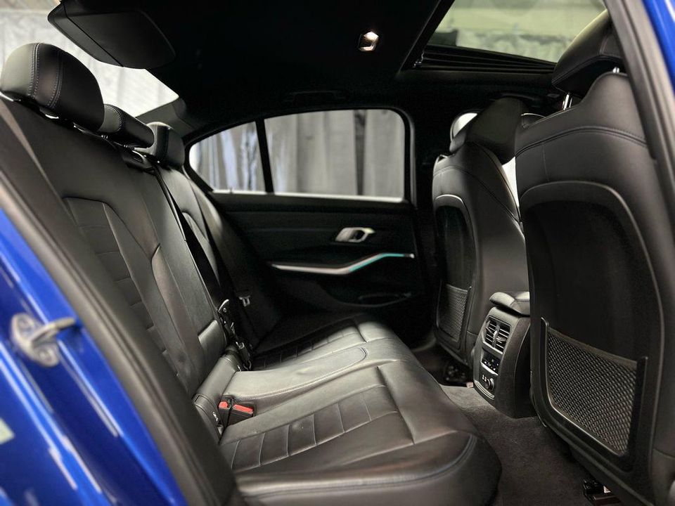 2019 BMW 330i xDrive