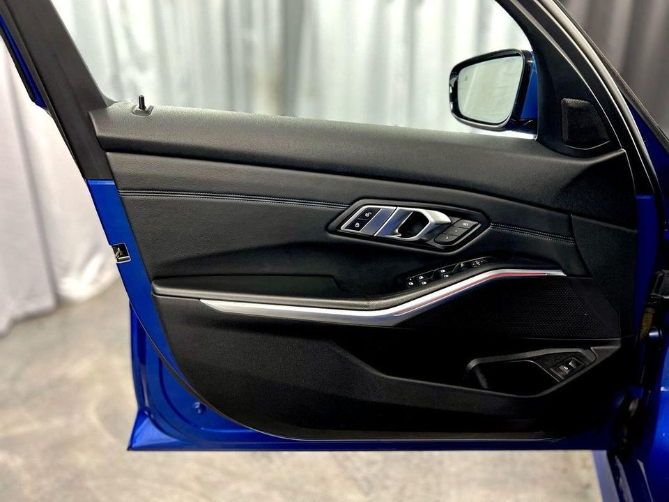 2019 BMW 330i xDrive