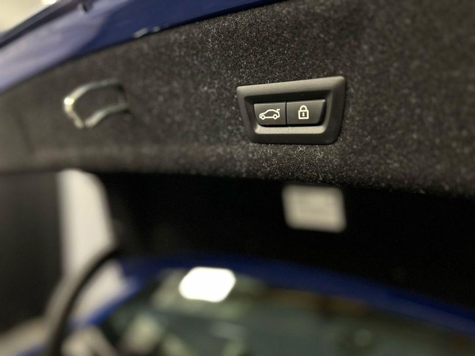 2019 BMW 330i xDrive