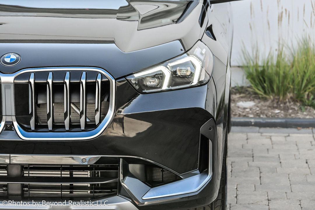 2025 BMW X1