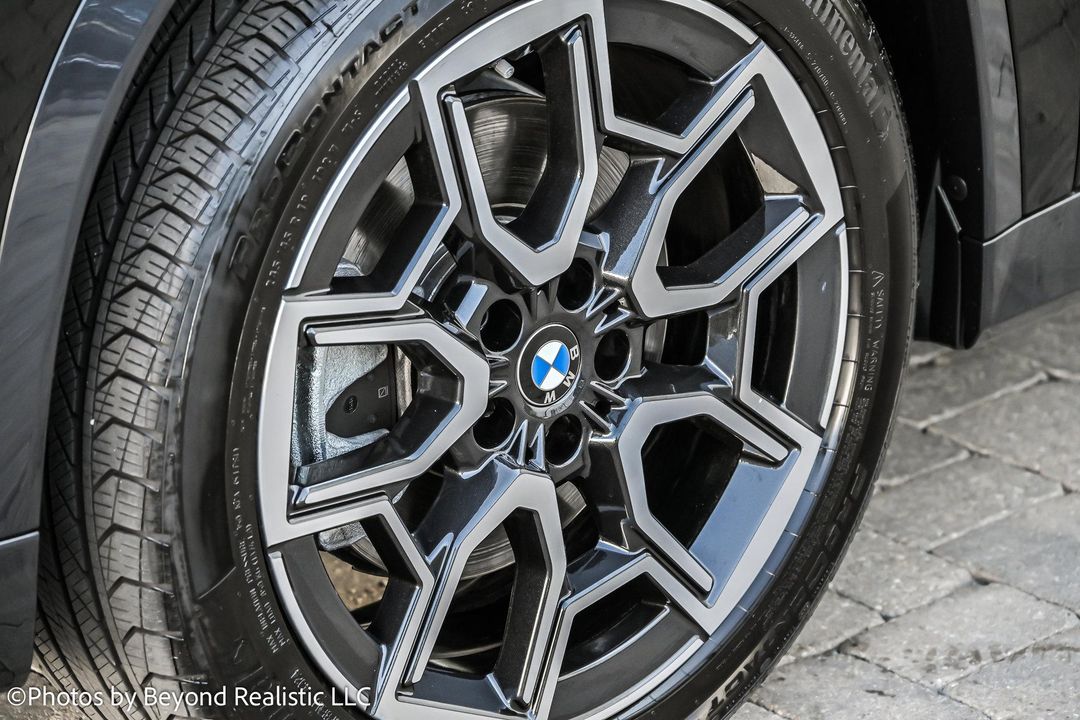 2025 BMW X1