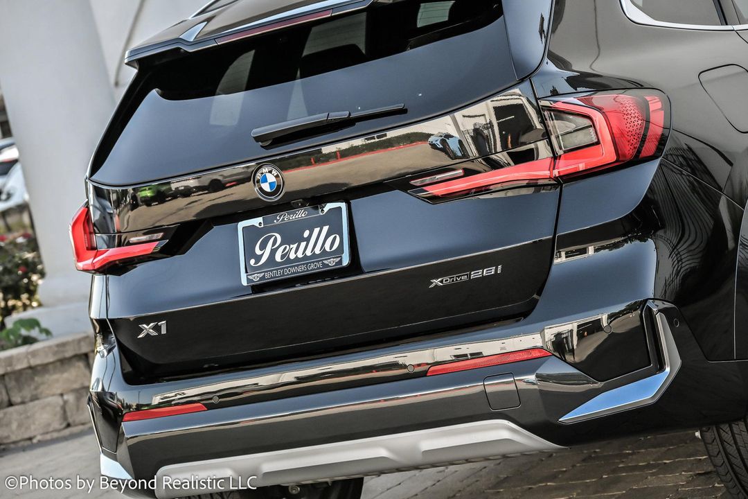 2025 BMW X1