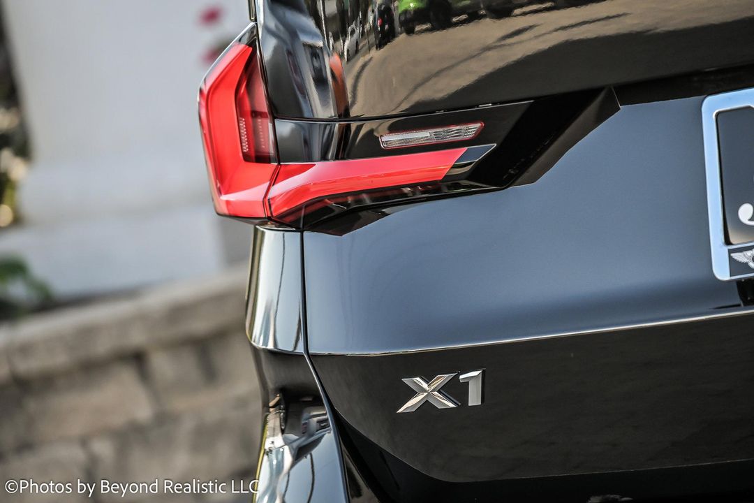 2025 BMW X1