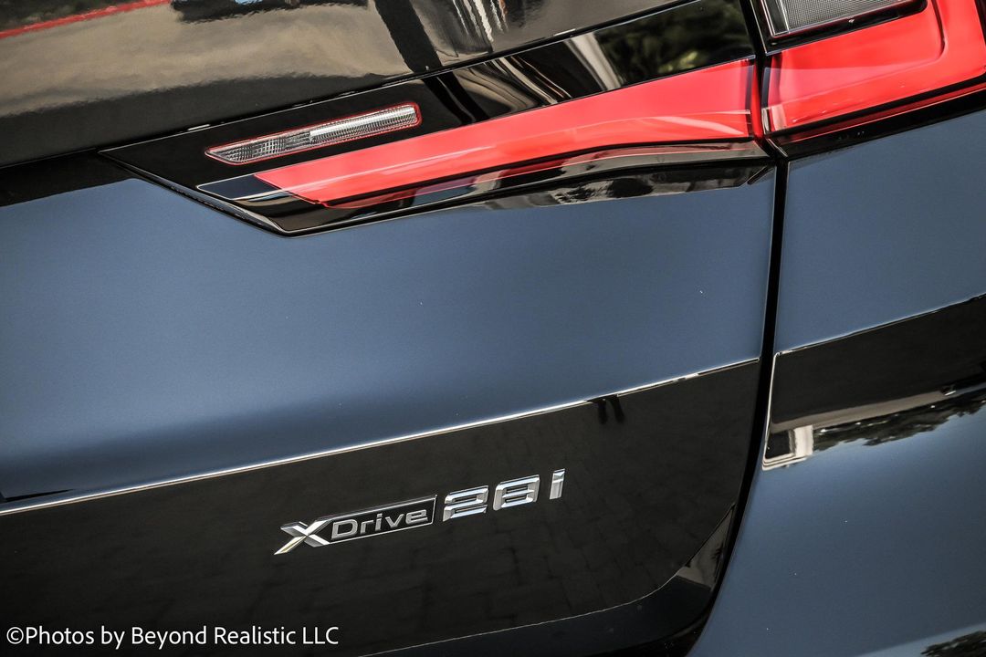 2025 BMW X1