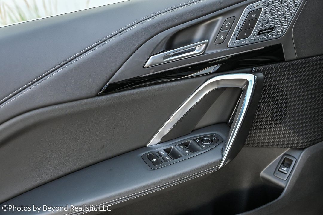 2025 BMW X1