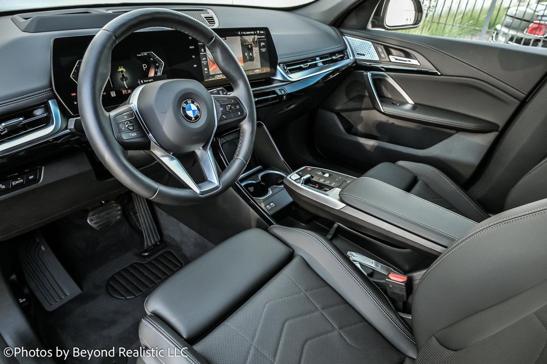 2025 BMW X1