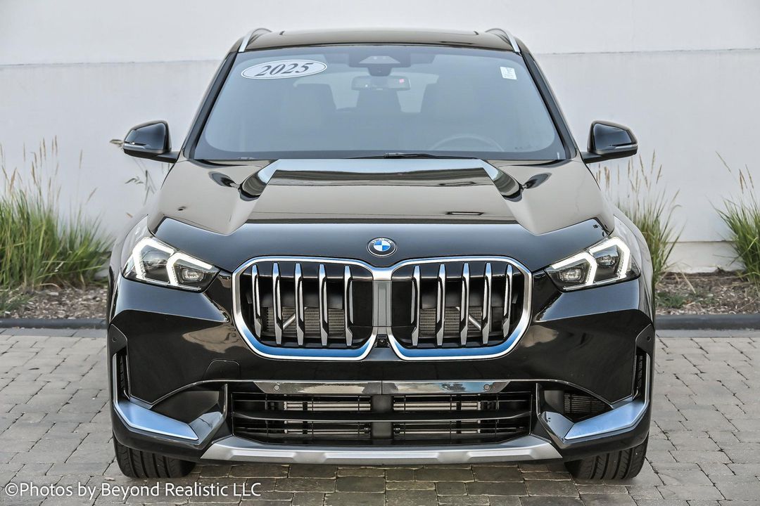 2025 BMW X1