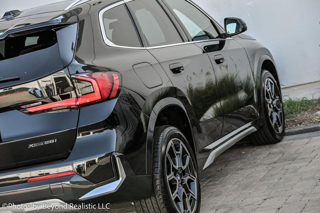 2025 BMW X1