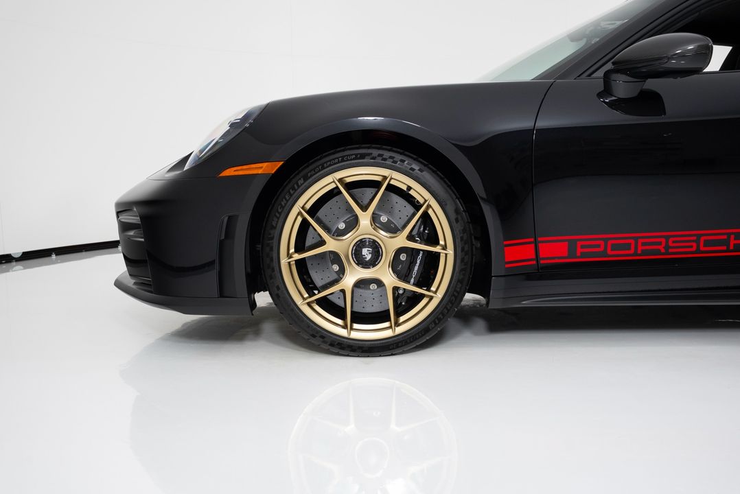 2025 Porsche 911