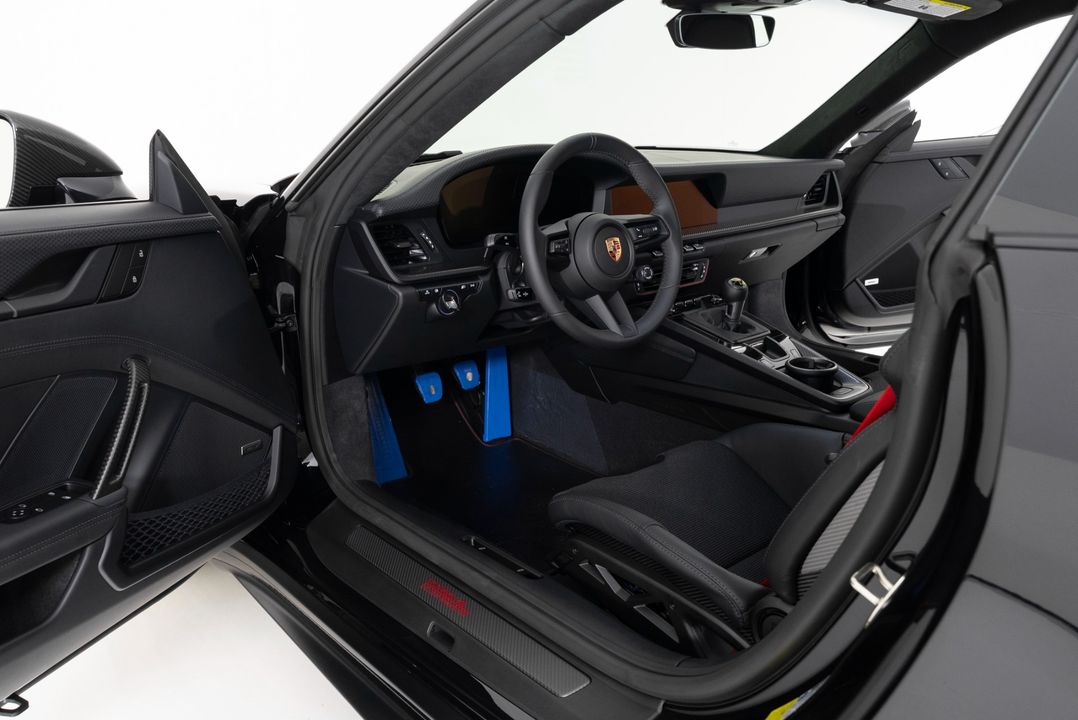 2025 Porsche 911