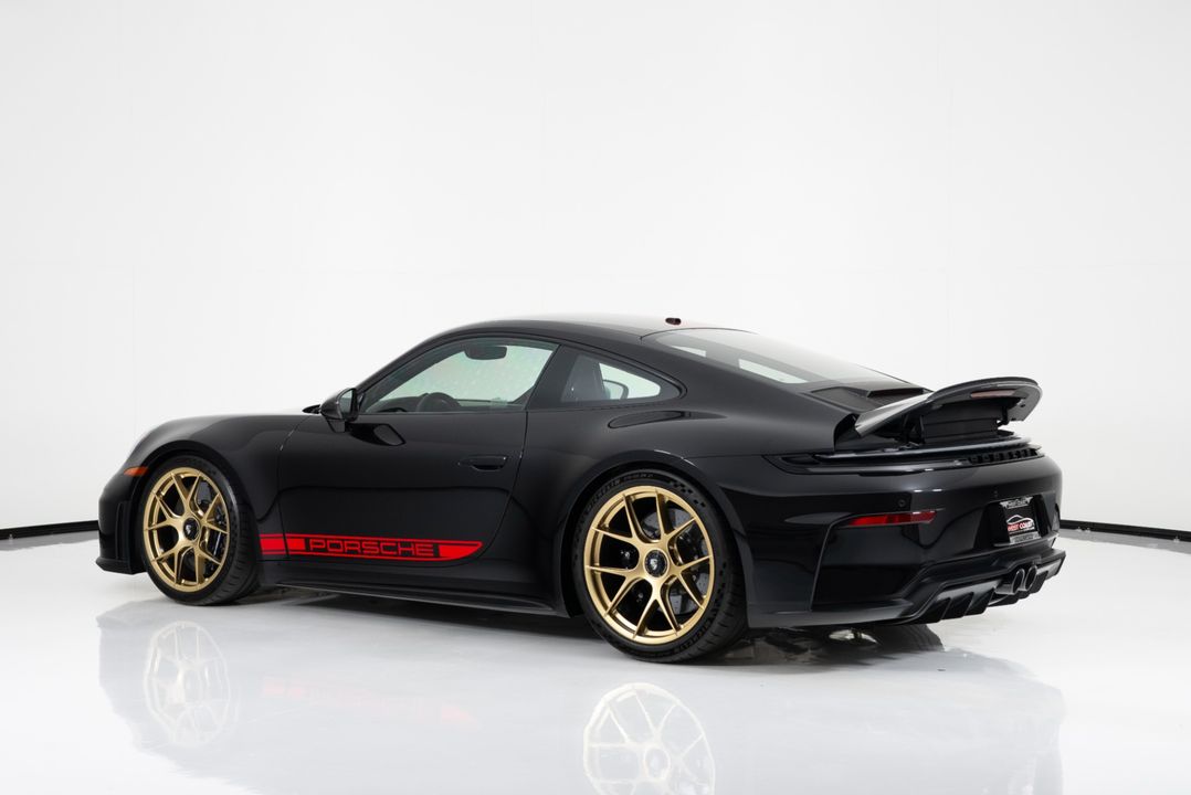 2025 Porsche 911