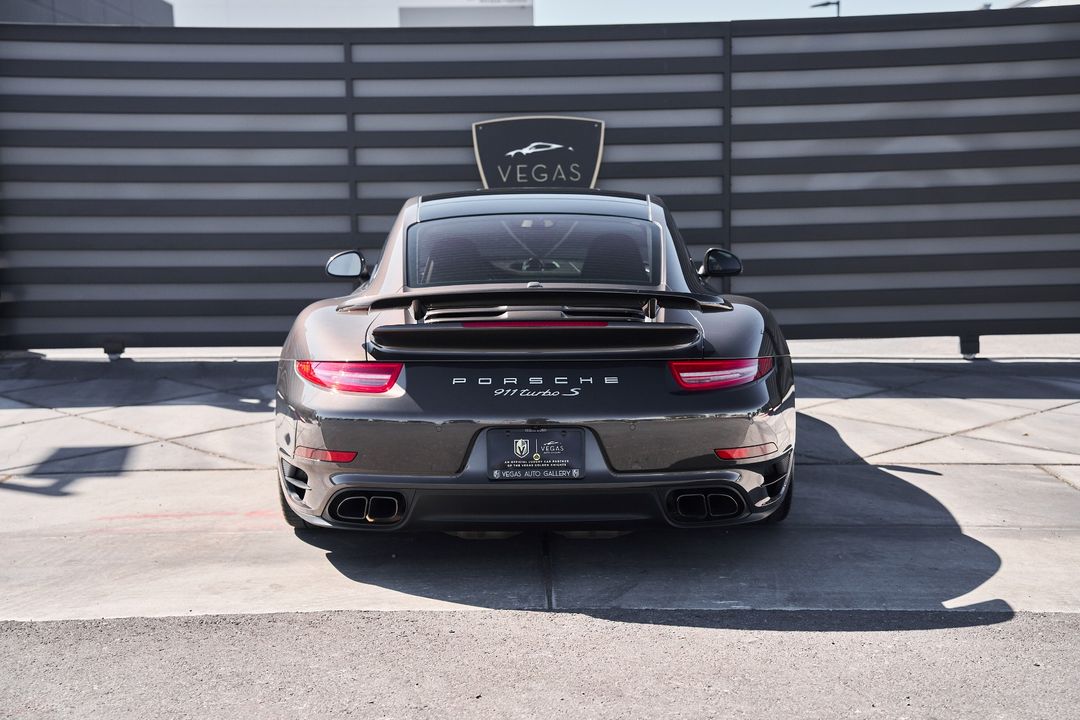 2015 Porsche 911