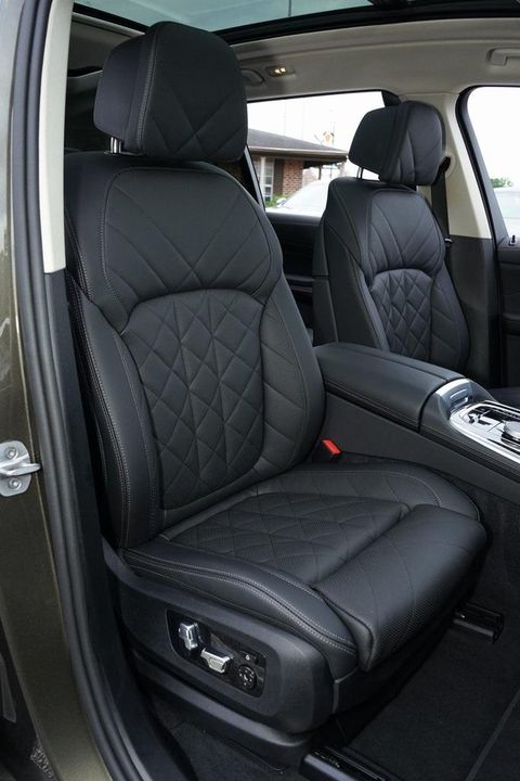 2025 BMW X7