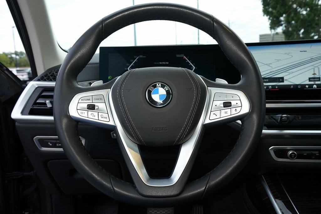 2025 BMW X7