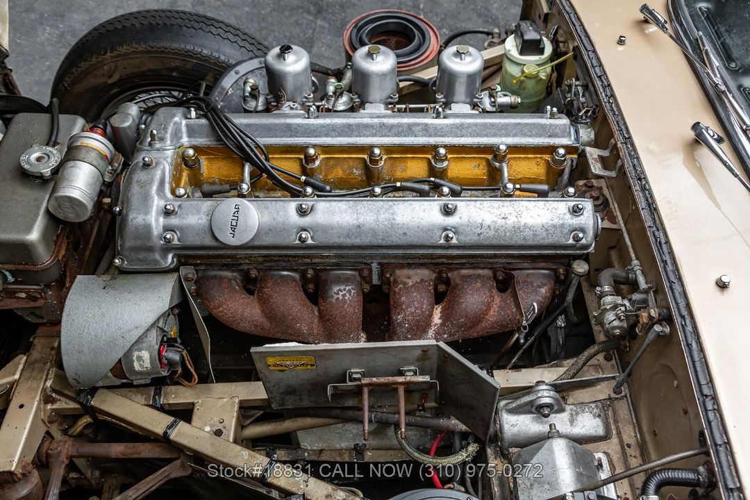 1966 Jaguar XKE Series I 2+2