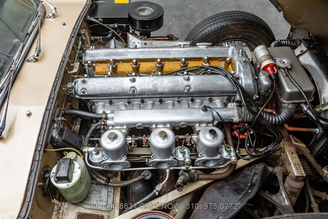 1966 Jaguar XKE Series I 2+2