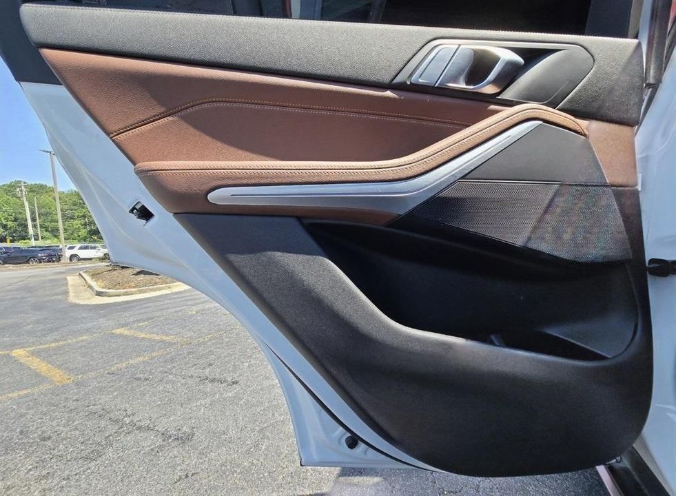 2022 BMW X5