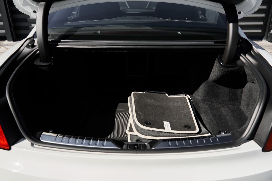 2024 Bentley Flying Spur