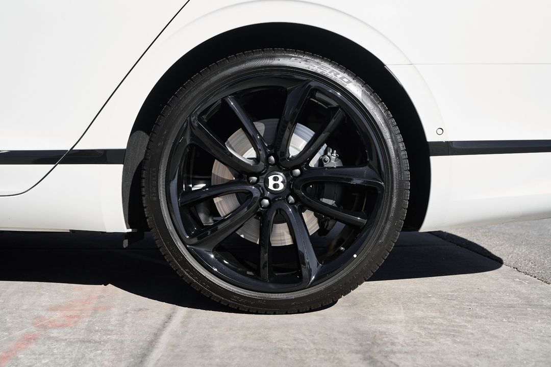 2024 Bentley Flying Spur