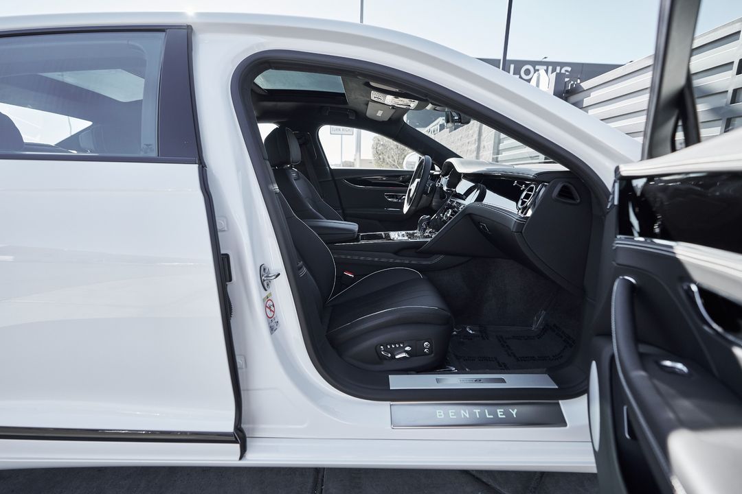 2024 Bentley Flying Spur