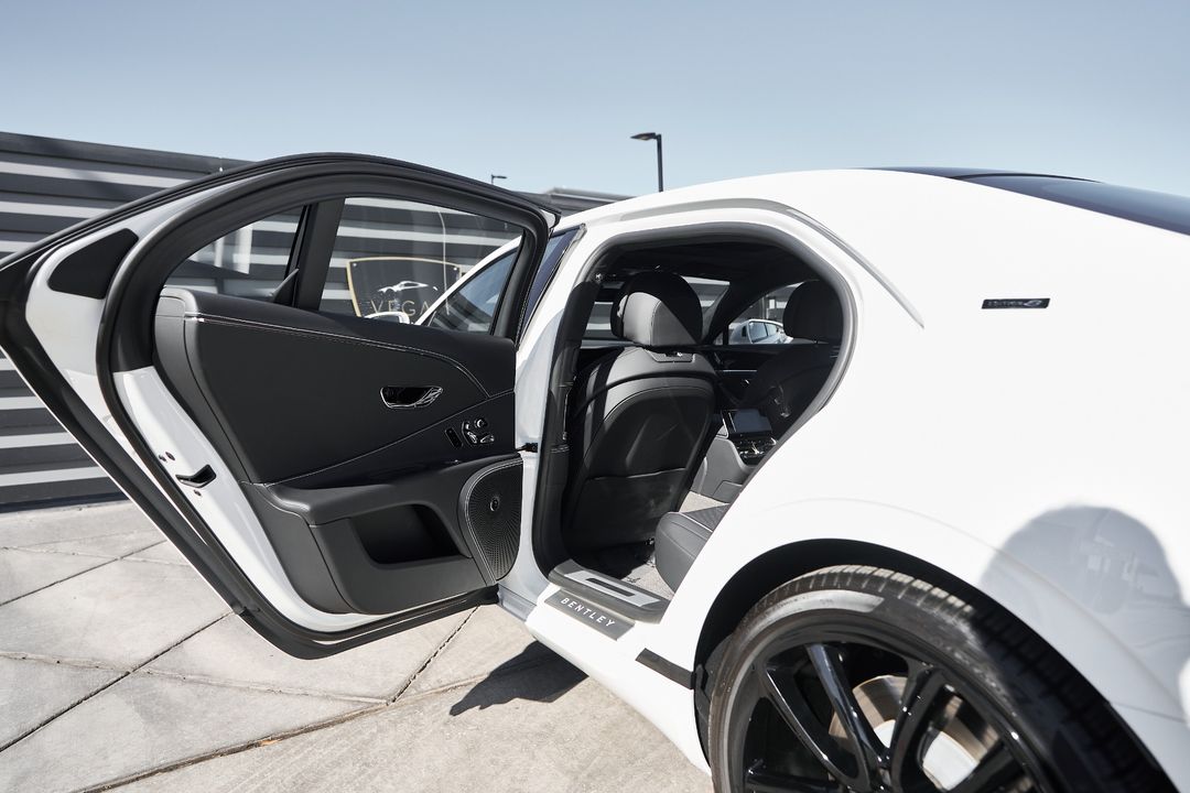 2024 Bentley Flying Spur