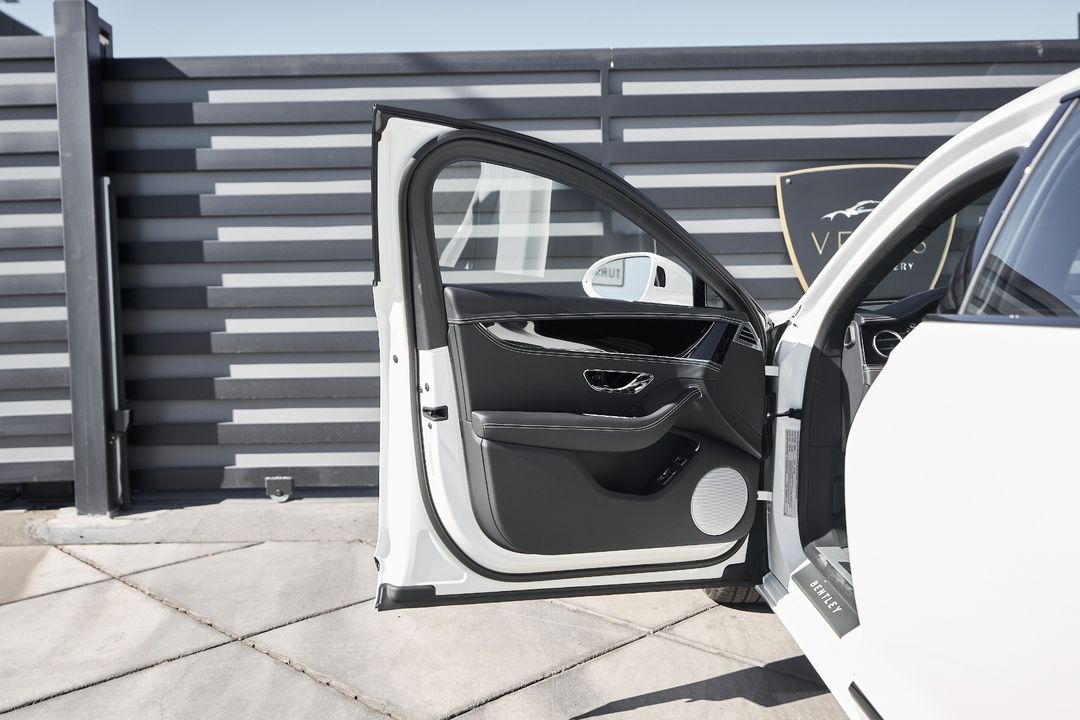 2024 Bentley Flying Spur