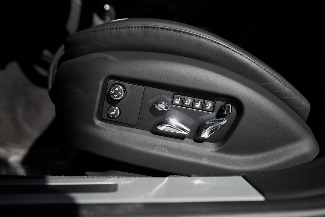 2024 Bentley Flying Spur