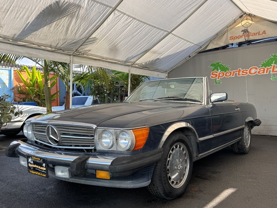 1986 Mercedes-Benz 560-Class