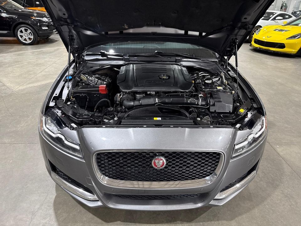 2017 Jaguar XF