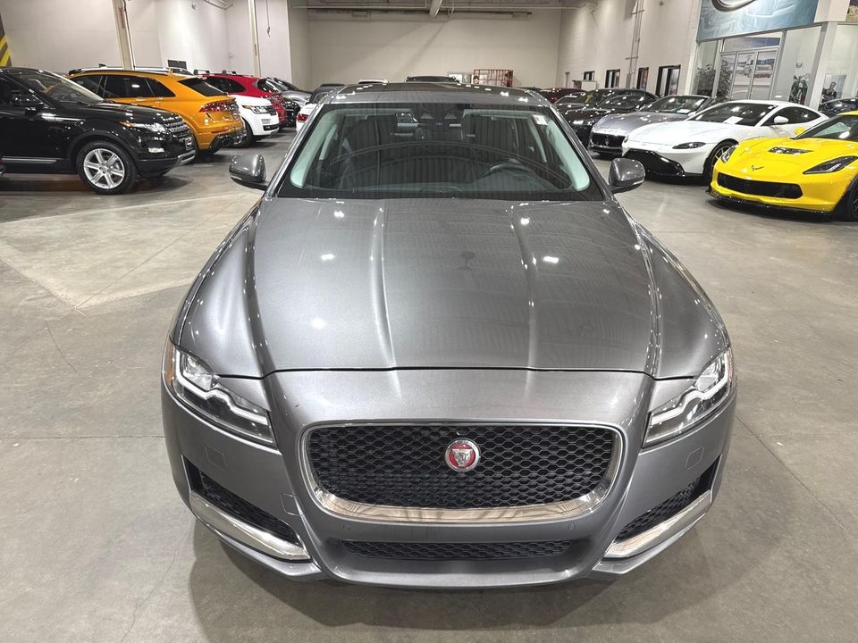 2017 Jaguar XF