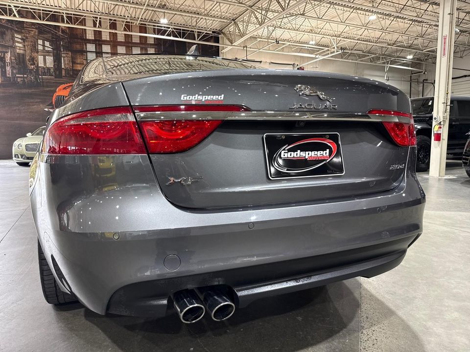 2017 Jaguar XF