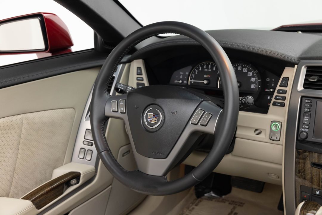 2006 Cadillac XLR-V